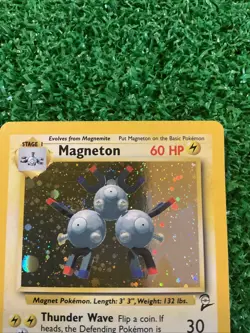 Pokemon TCG Magneton 9/130 Base Set 2 Unlimited Holo Rare - Image 2