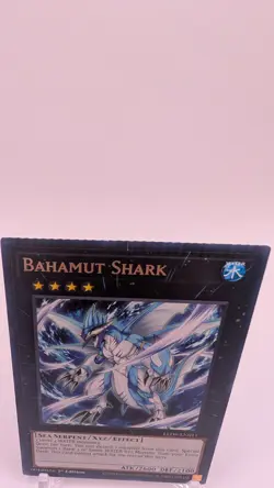 Bahamut Shark LED9-EN011 ERROR Factory Crimped Top Edge Yugioh Misprint - Image 3