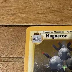 Magneton 9/102 Pokemon Card Holo WOTC Base Set - Image 2