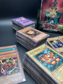 Yu-Gi-Oh! TCG Unlimited Common Cards Lot of 420 Non-Holo Includes Empty Tin - Image 3