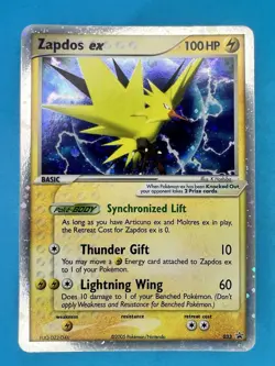 Pokemon TCG Holo Ultra Rare Zapdos ex Nintendo Promo Card 033 Vintage - Image 1
