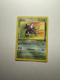 1999 Pokemon TCG Pinsir Jungle 25/64 1st Edition Non Holo Rare. - Image 1