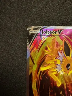 Jolteon v SWSH183 Pokemon TCG Sword & Shield Holo Black Star Promo NM - Image 2