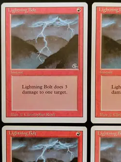 Magic the Gathering - 4 x Lightning Bolt - Revised Edition - Mtg - Playset - Image 2