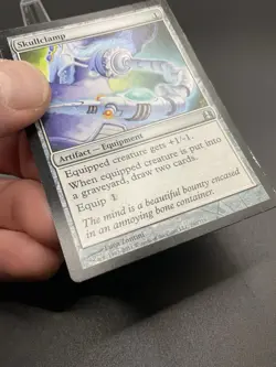 Skullclamp Commander Regular MTG 260 HP - Image 4