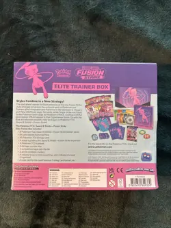 Pokemon TCG Sword And Shield Fusion Strike Elite Trainer Box ETB - Sealed - Image 2