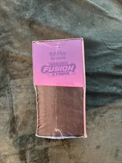 Pokemon TCG Sword And Shield Fusion Strike Elite Trainer Box ETB - Sealed - Image 4