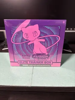 POKEMON TCG SWORD & SHIELD FUSION STRIKE ETB ELITE TRAINER BOX FACTORY SEALED - Image 1