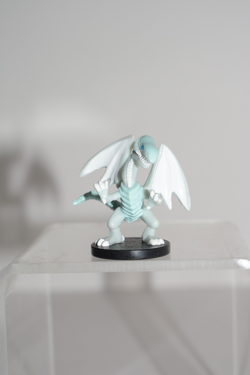 Vtg Yu-Gi-Oh! Dungeon Dice Monsters DDM Blue-Eyes White Dragon B1-01 Eng w Card - Image 3
