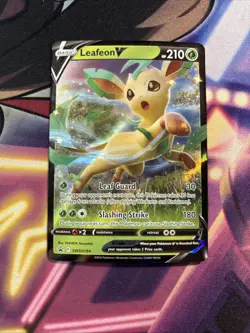 Leafeon V SWSH194 SWSH: Sword & Shield Promo Cards Holo NM - Image 1