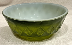 Vintage Anchor Hocking FIRE KING Kimberly Diamond Green Bowl - Image 1
