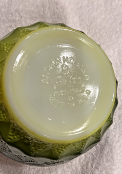 Vintage Anchor Hocking FIRE KING Kimberly Diamond Green Bowl - Image 4