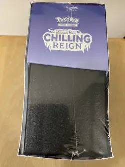 Pokemon TCG Sword & Shield Chilling Reign Elite Trainer Box ETB NEW/Sealed - Image 5
