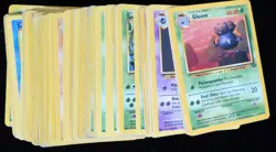 (63) 1999 Pokemon TCG Trading Card Lot - Image 1