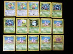 (63) 1999 Pokemon TCG Trading Card Lot - Image 3