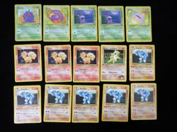 (63) 1999 Pokemon TCG Trading Card Lot - Image 4