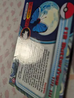 Pokemon 2000 Topps Chrome Butterfree #12 HP TV Series 1 Holo - Image 2