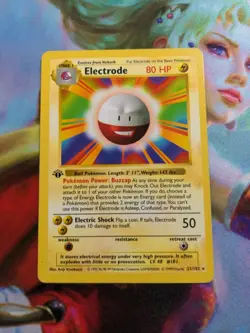 Electrode 21/102 1st Edition Shadowless Rare English Base Set Pokemon TCG LP - Image 1