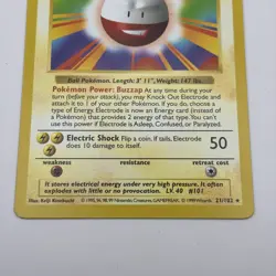 Pokemon TCG Electrode Card 21/102 Base Set Shadowless Rare - Image 2