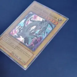Yu-Gi-Oh! Blue-Eyes White Dragon SKE-001 1st Ed. Heavily Played *FREE SHIPPING* - Image 4