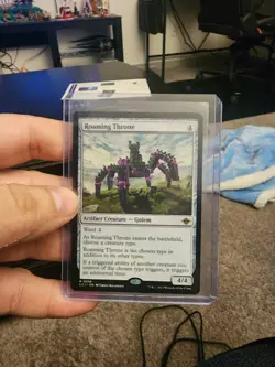 Roaming Throne The Lost Caverns of Ixalan Regular - Image 1