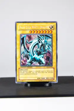 Blue Eyes White Dragon FL1-EN001 Secret Rare Yu-Gi-Oh Card Moderately Played MP - Image 1