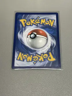 Pokemon TCG: Umbreon 17/17 Gold Star Celebrations 25th Anniversary - Image 4