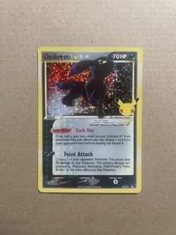Umbreon Gold Star 17/17 HOLO 25th Anniversary Swsh Celebrations Pokemon Card NM - Image 1