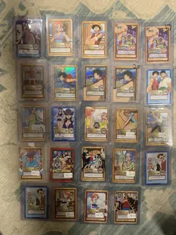 One Piece Hyper Battle RARE Holo Promo Gold Lot of 24 Cards - Luffy Zoro Nami - Image 1