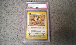 1999 Pokemon Jungle 1st Edition Jolteon Holo #4 PSA 7 - Image 1
