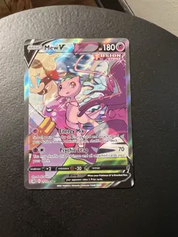 2021 Pokemon SWSH Fusion Strike Mew V #251/264 - Image 1