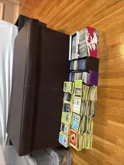 Pokemon TCG Bulk Lot 5k+ Cards 20lbs Collection From 2010-2021 Holos And Rares - Image 3