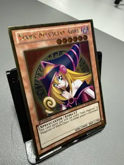 Dark Magician Girl 1st Edition PGLD-EN033 Yugioh - Image 2