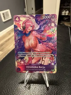 Vinsmoke Reiju (069) (Alternate Art) OP06-069 Wings of the Captain Foil - Image 1