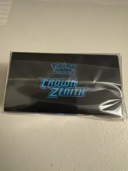 Pokemon TCG Crown Zenith ETB Collection Lucario Deck Box NEW! - Image 2