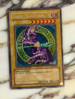 2002 YuGiOh Collectors Tin Dark Magician LIMITED EDITION BPT-001 LP!! RARE!! - Image 1