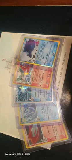 Pokemon- TCG Trading Cards 636996769739 - Image 1