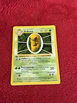 Kakuna 033/102 Base Set (Shadowless) Regular 1st Edition Og Pokemon Card Played - Image 1