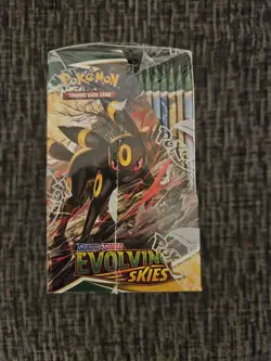 Pokemon TCG: Sword & Shield Evolving Skies Booster Box - New & Sealed - Image 3