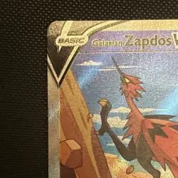 Galarian Zapdos v Chilling Reign Card 174/198 Pokemon TCG alternate Art - Image 4