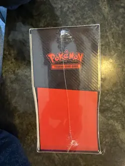 Pokemon TCG Destined Rivals ETB - Image 2