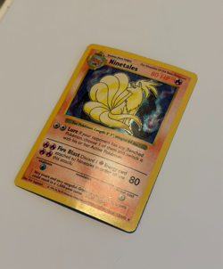 Pokemon: Ninetales [Shadowless] #12/102 Base Set HOLO RARE - Image 2