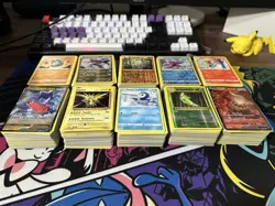 1000+ Pokemon Cards! Bulk Lot - Holo/Rare/Common/Uncommon - No Energies - Image 1