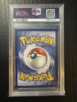 2021 POKEMON CELEBRATIONS CLASSIC COLLECTION #17 UMBREON-GOLD STAR PSA 8 - Image 2