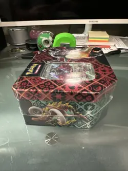 Shiny Charizard ex Paldean Fates Scarlet and Violet Pokemon TCG Tin Mint Sealed - Image 3
