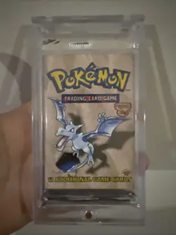 Wizards of the Coast 1st Edition Pokemon Fossil Pack 742818060714 - Image 1
