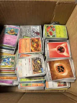 Pokemon Card Bulk Lot Approx. 11 Pounds Non-Rare/Holo/Energies - Image 2