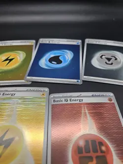 Pokemon TCG Energy HOLO Card (7) Lot - Fighting, Lightning, Water, etc - Image 3