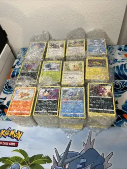 Pokemon Cards Bulk Lot 3000+ Cards Commons and Uncommons Mixed 4lb+ SWSH/SM/ETC - Image 1