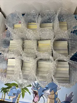 Pokemon Cards Bulk Lot 3000+ Cards Commons and Uncommons Mixed 4lb+ SWSH/SM/ETC - Image 3